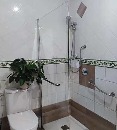 Usko X Vi0020 Szálloda *